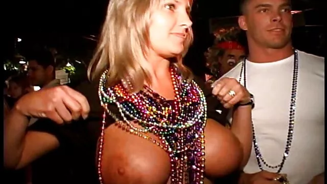 Black Thief Fucks A Tight White بازی سکسی اندروید رایگان Milf به نام شب های جورجی